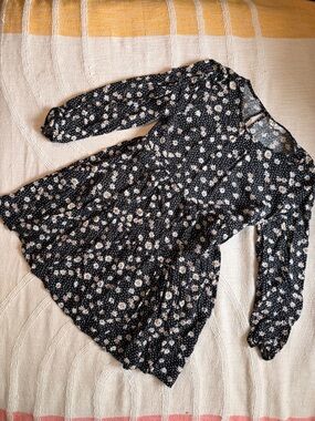 Jolt Medium Tiered Daisy Print Airy Spring Long-sleeve Babydoll Dress